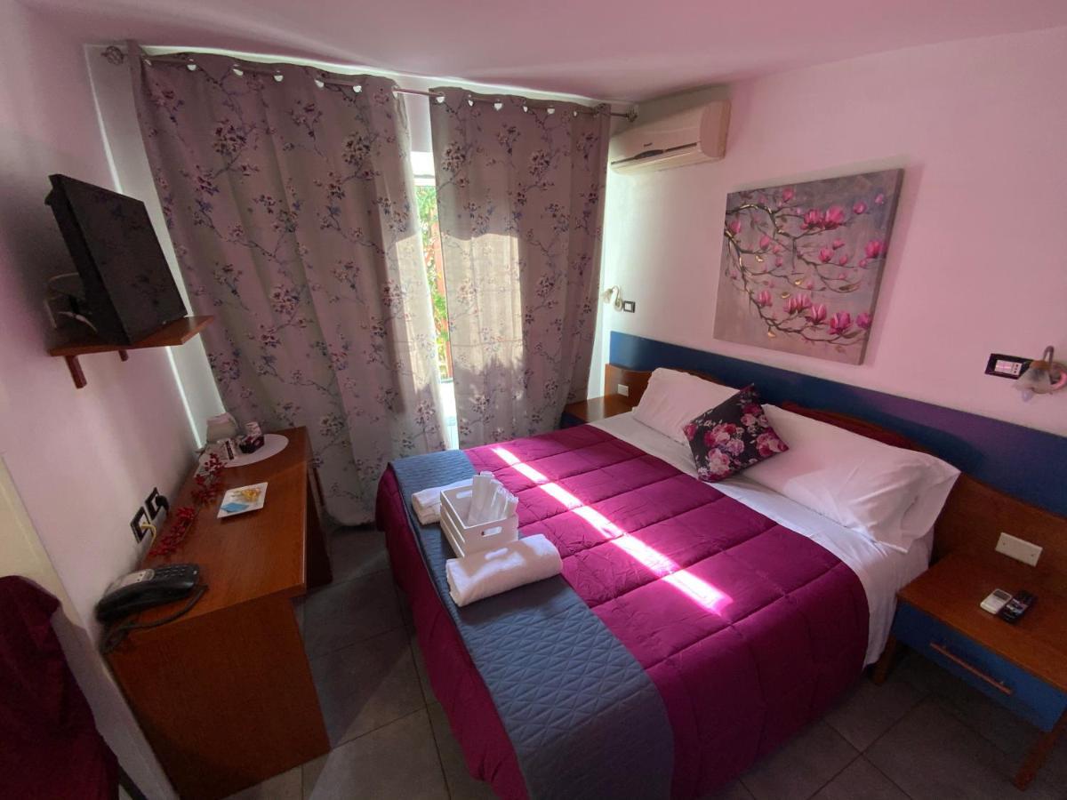 Albergo Villa Marina Anzio Eksteriør billede